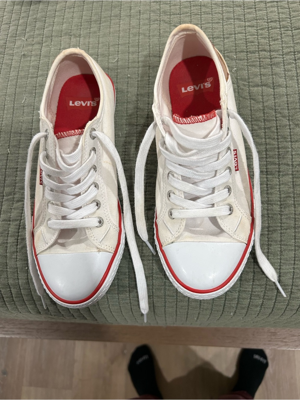 Levi's White Canvas Low-Top Sneakers with Red Accents